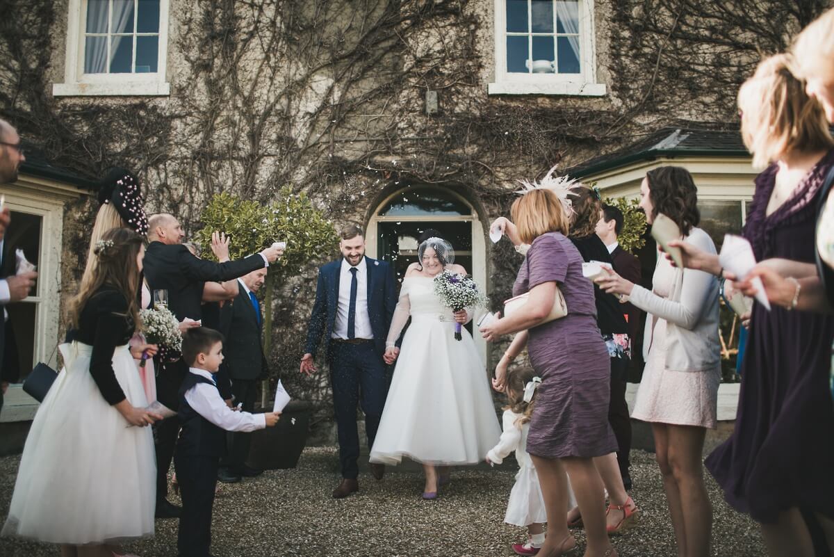 Paul and Lindsay's Newstead Priory wedding photography Lincolnshire Brigg Henry Lowther photographer North