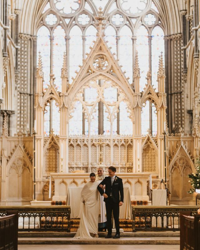 Can you do this all over again @olivia_warburton and Finnegan? What a dream. @hackthorn.estate @thetipitribe @hackthorn_weddings_events @lincolncathedral all the best backdrops. @limewoodflowers @samanthakatebridal @cortanabrides @loefflerrandall making for a top team!
.
.
.
.
.
.
.
.
#lincolncathedral #lincolnweddingphotographer #weddingphotography #hackthornestate #luxwedding #exploretocreate #weddingconfetti #brideandgroom #bestday #weddingplanning #2026wedding #weddingmemories #creativephotography
